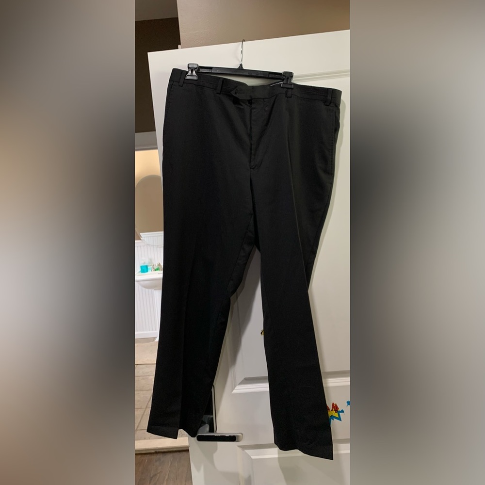Men’s trousers/ suit pants